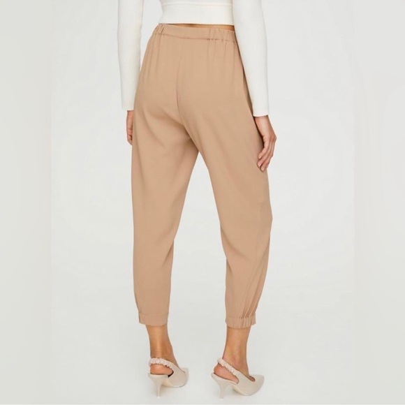 Aritzia Babaton Dexter Pant Starboard Tan Trouser Business Casual Elastic Waist - Picture 2 of 10